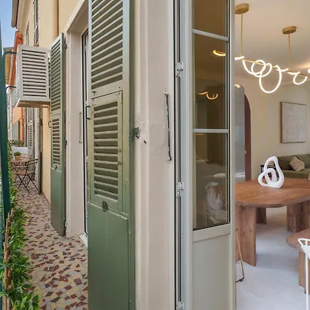 Renting - 8bonaparte - Architect Loft Luxury 4 Bedrooms View Place Du Pin Apartamento *